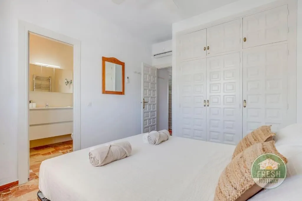 Casa Cielo Azul - Only 10 Mins Walk To Everything! Nerja 0*,  Spain
